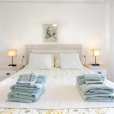 Apartamento Purisima Fantastic Seaview & Walk To Everything Torrevieja