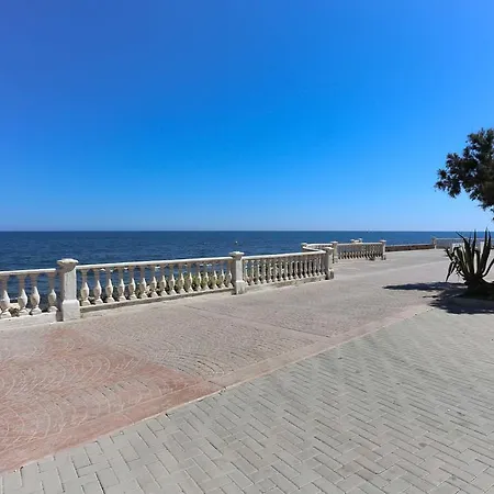 Purisima Fantastic Seaview & Walk To Everything * Torrevieja