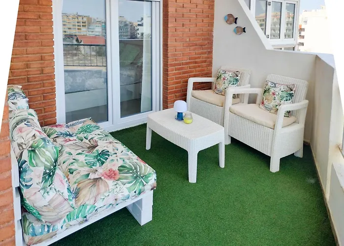 Purisima Fantastic Seaview & Walk To Everything Апартаменты